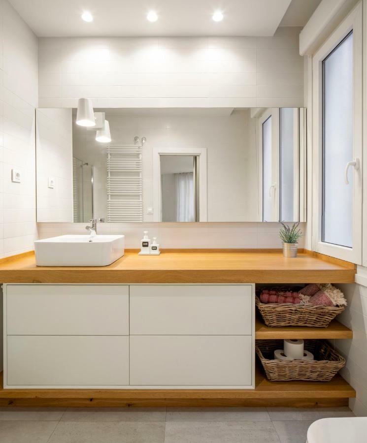 Ferienwohnung GREAT LOCATION&130m2! Guggenheim&Parking Bilbao Exterior foto